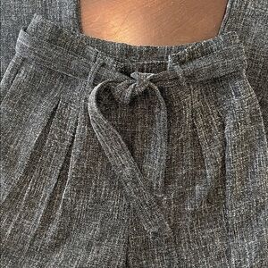 Ann Taylor Factory Paperbag Style Trousers. Very Nice Tweed style fabric. EUC!